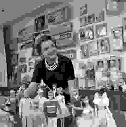 Ruth Handler with Barbie and Ken dolls in 1961